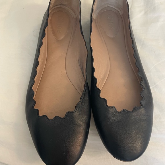 Chloe Shoes - Chloe Black Leather Ballet Flats lauren scalloped